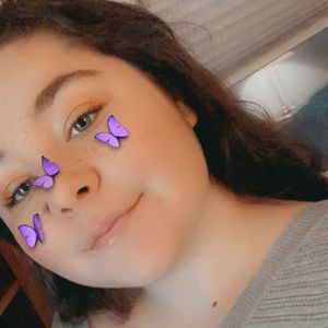 Meet your Posher, Bella